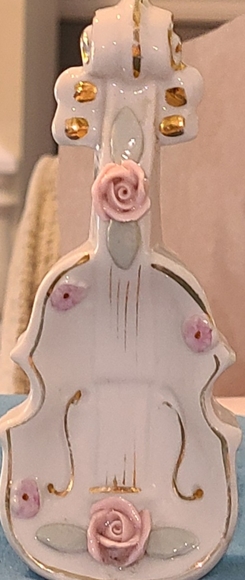 Vtg Mid Century Flowered Hand Painted Bone China Violin Trinket Dish - Picture 4 of 14